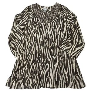 Chicos Women Top Blouse Size Medium (1) Animal Print 3/4 Sleeve Shirt Tunic